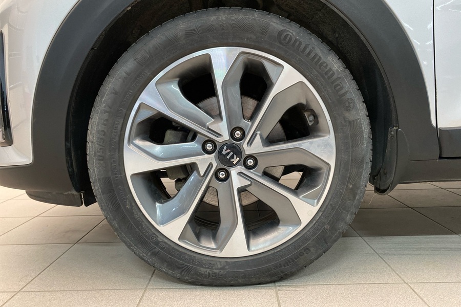 Kia Stonic vaihtoauto
