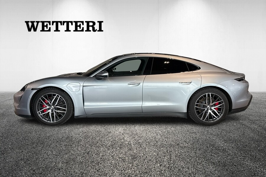 Porsche Taycan vaihtoauto
