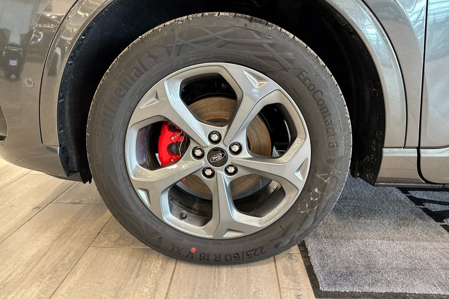 Ford Kuga vaihtoauto