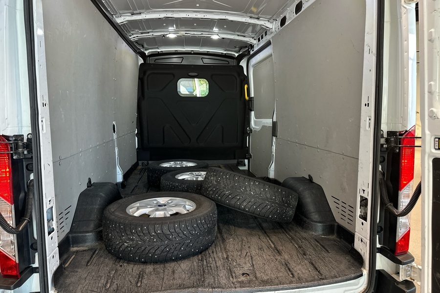 Ford Transit vaihtoauto