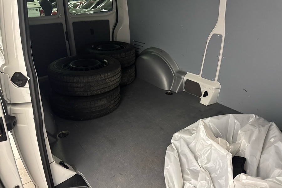 Volkswagen Transporter vaihtoauto