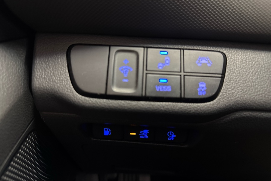 Hyundai IONIQ plug-in vaihtoauto