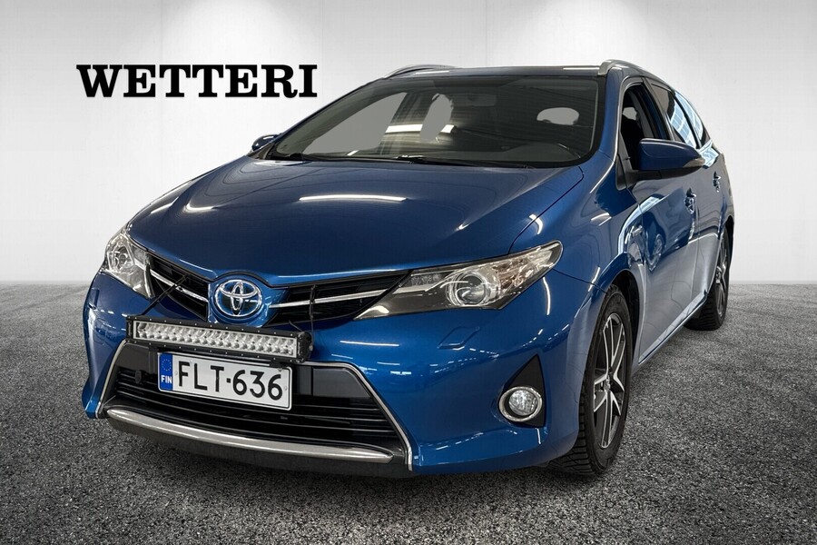 Toyota Auris vaihtoauto