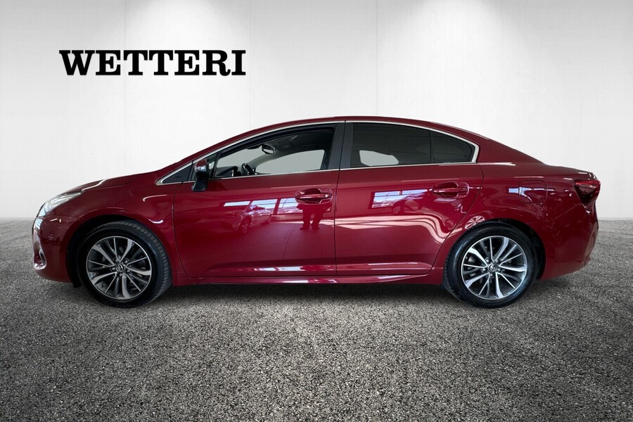 Toyota Avensis vaihtoauto