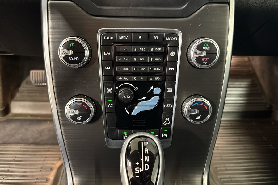 Volvo XC70 vaihtoauto