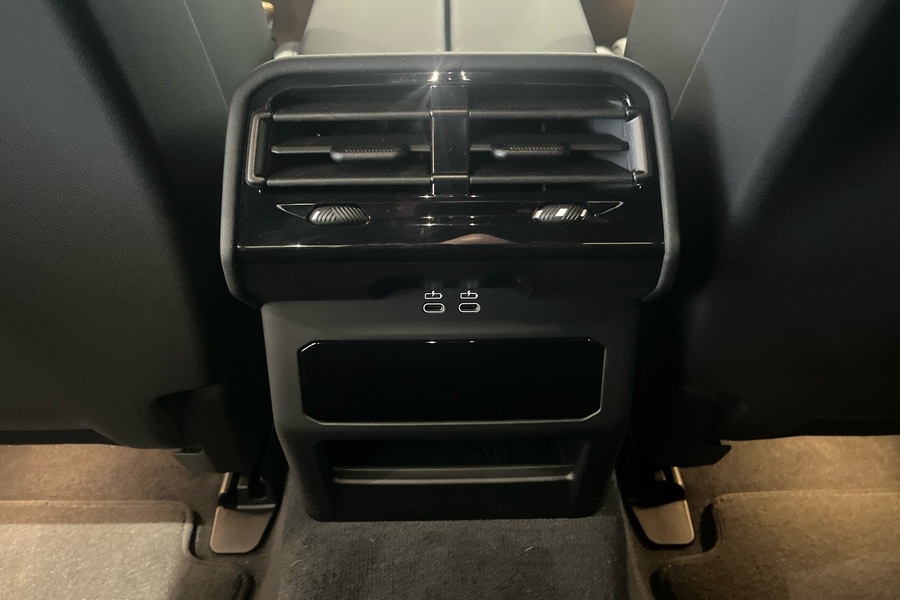 BMW i5 M60 vaihtoauto