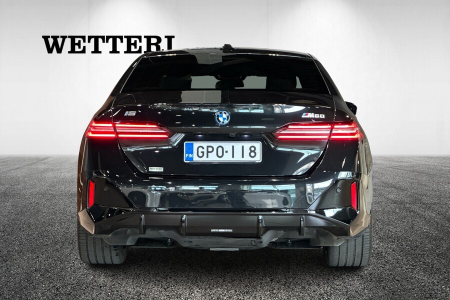 BMW i5 M60 vaihtoauto