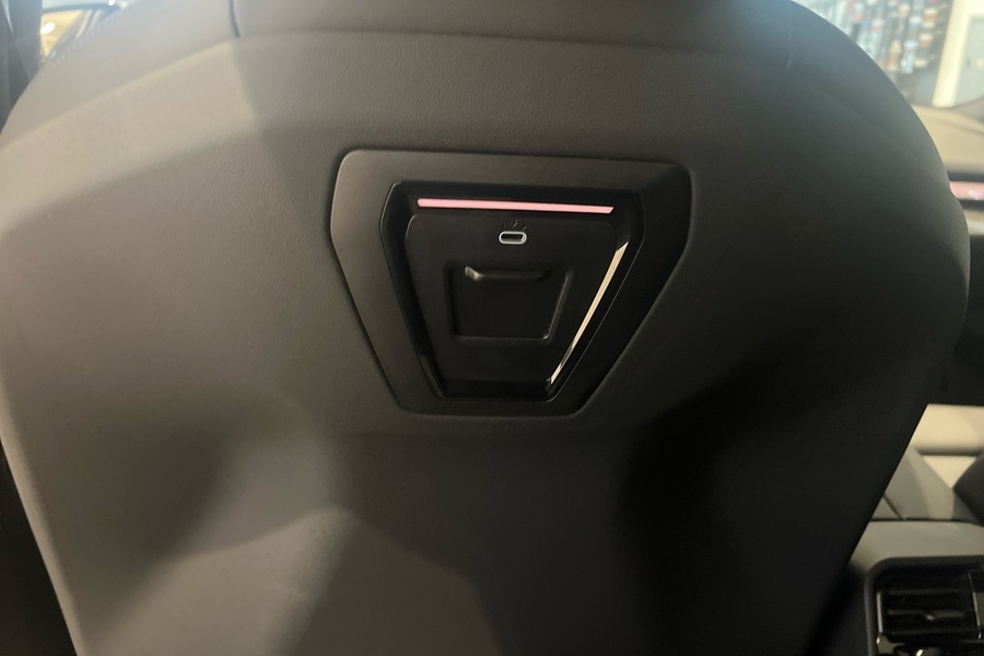 BMW i5 M60 vaihtoauto