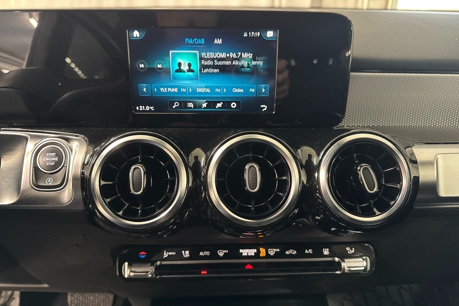 Mercedes-Benz GLB vaihtoauto