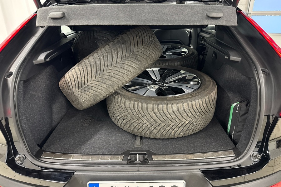 Volvo C40 vaihtoauto