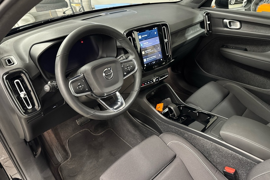 Volvo C40 vaihtoauto