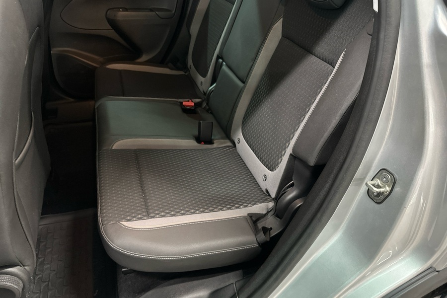 Opel Crossland X vaihtoauto