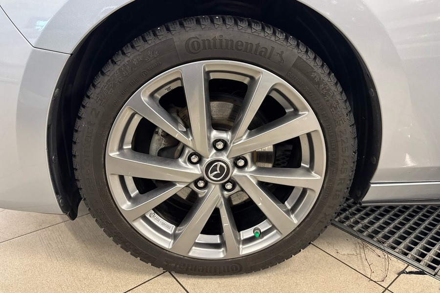 Mazda 3 vaihtoauto
