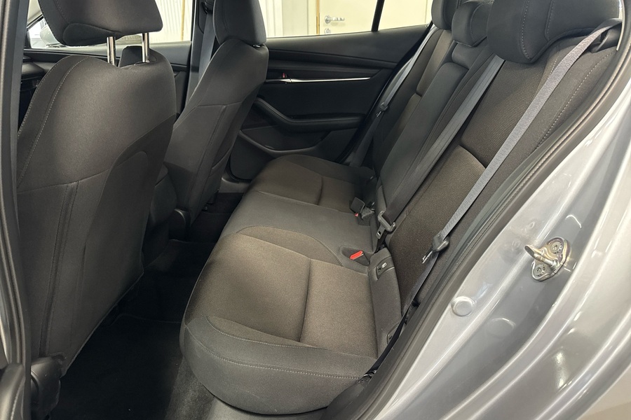 Mazda 3 vaihtoauto