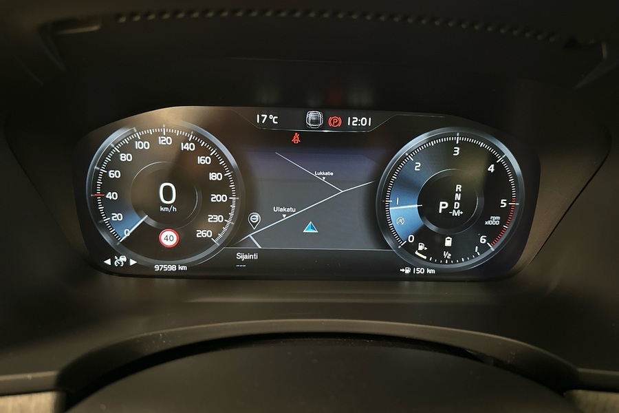 Volvo V90 Cross Country vaihtoauto