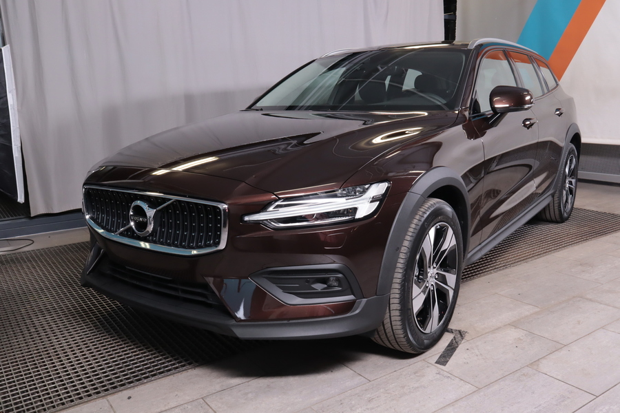 Volvo V60 Cross Country vaihtoauto