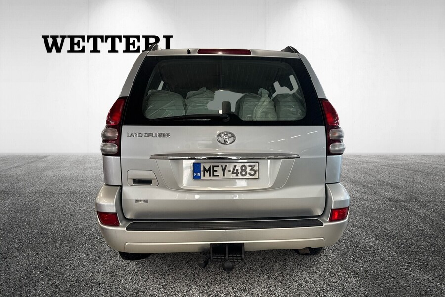 Toyota Land Cruiser vaihtoauto