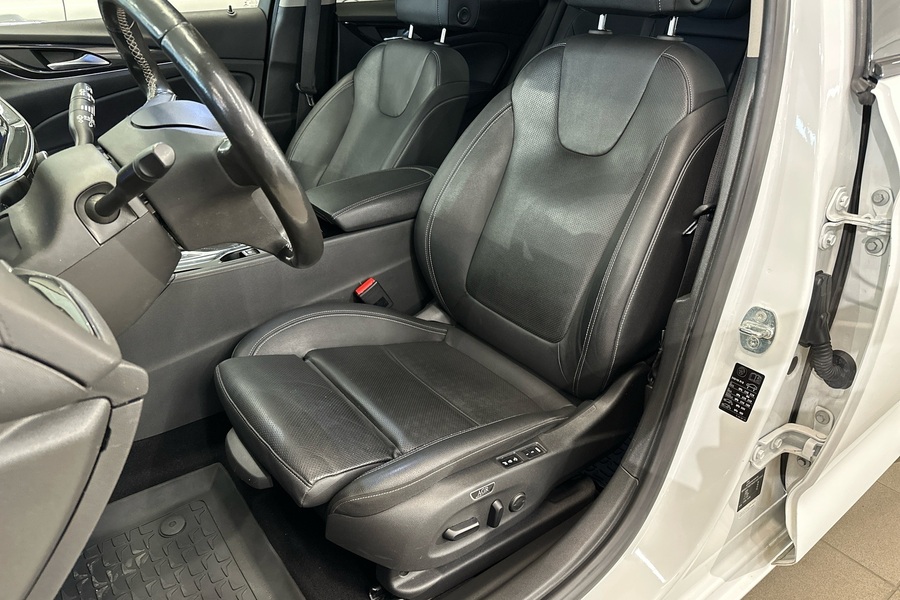 Opel Insignia vaihtoauto