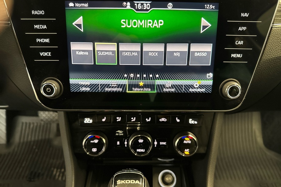 Skoda Superb vaihtoauto