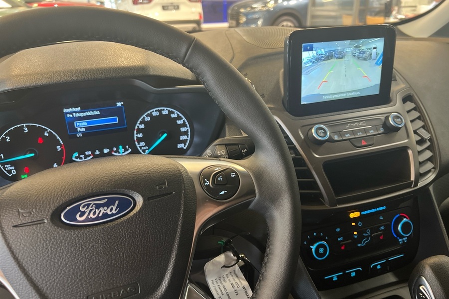 Ford Transit Connect vaihtoauto