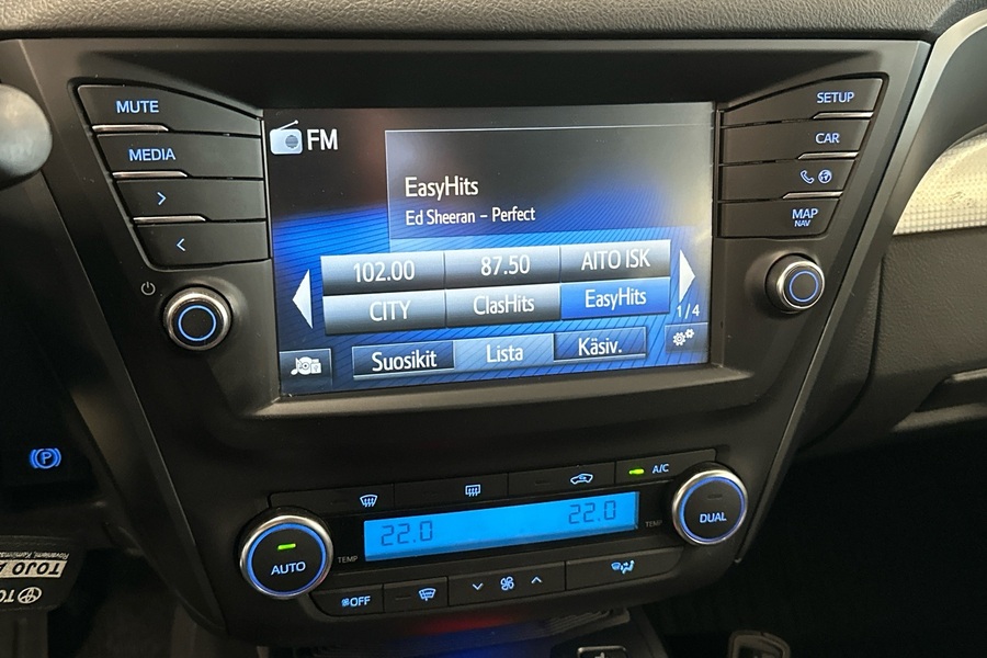 Toyota Avensis vaihtoauto