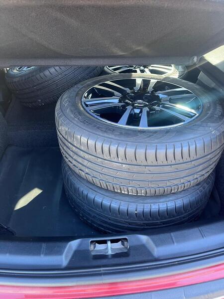 Volvo V40 Cross Country vaihtoauto