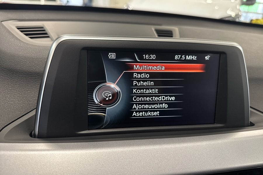 BMW X1 vaihtoauto