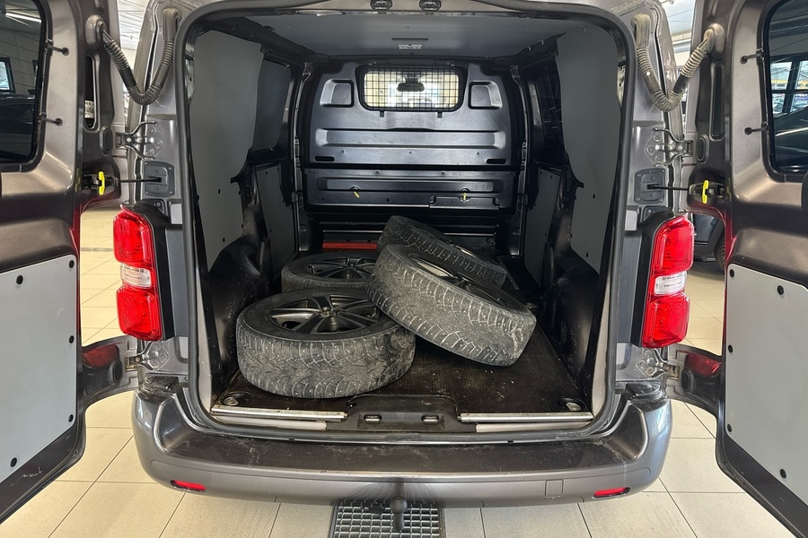 Toyota Proace vaihtoauto