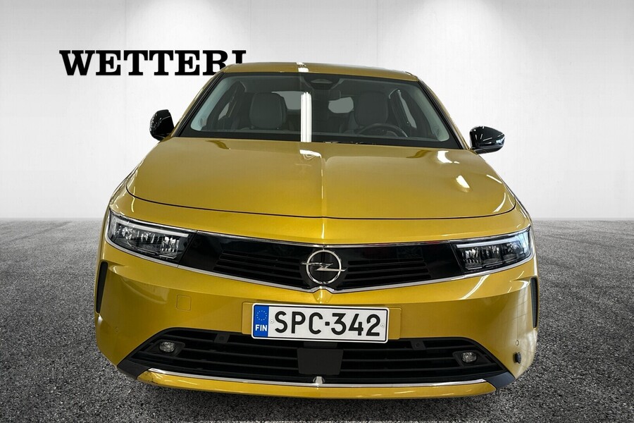 Opel Astra vaihtoauto