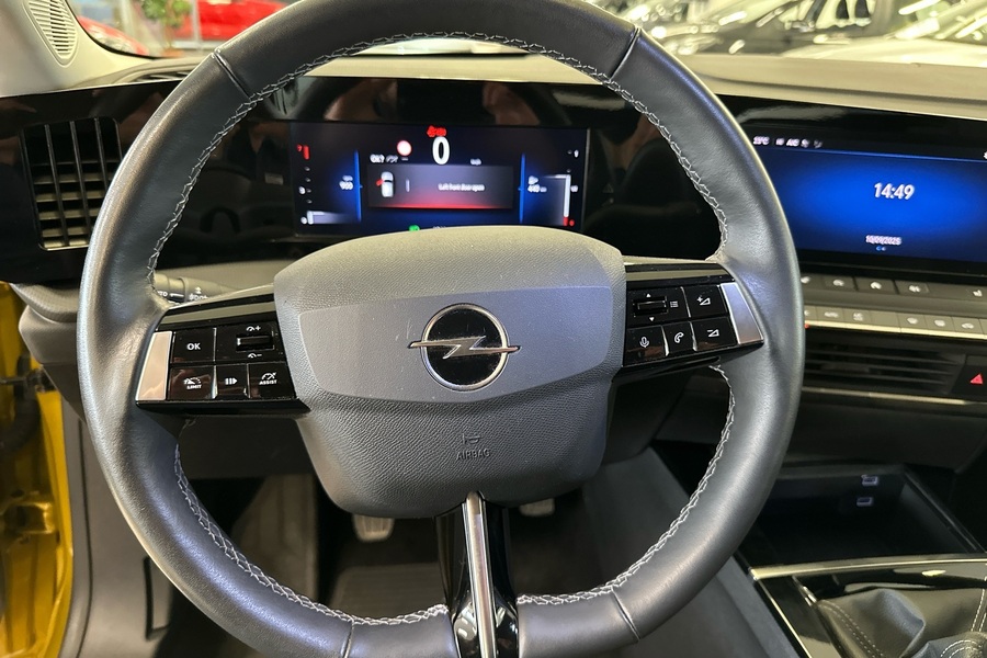 Opel Astra vaihtoauto