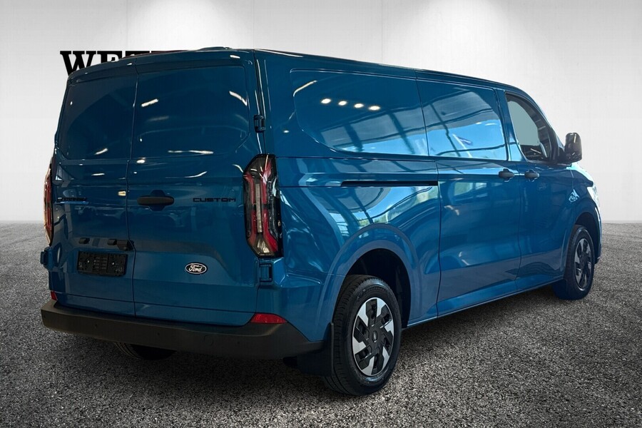 Ford Transit Custom vaihtoauto