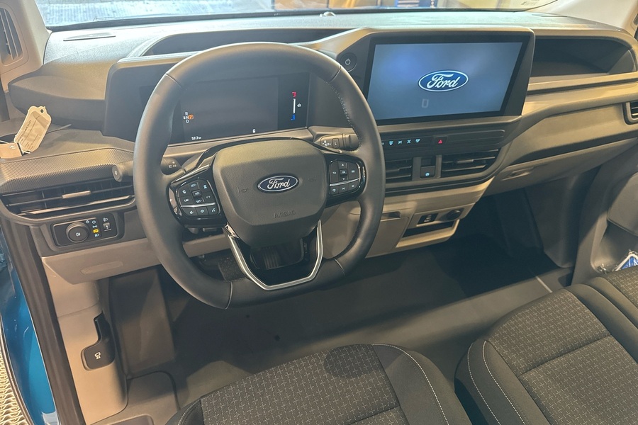 Ford Transit Custom vaihtoauto