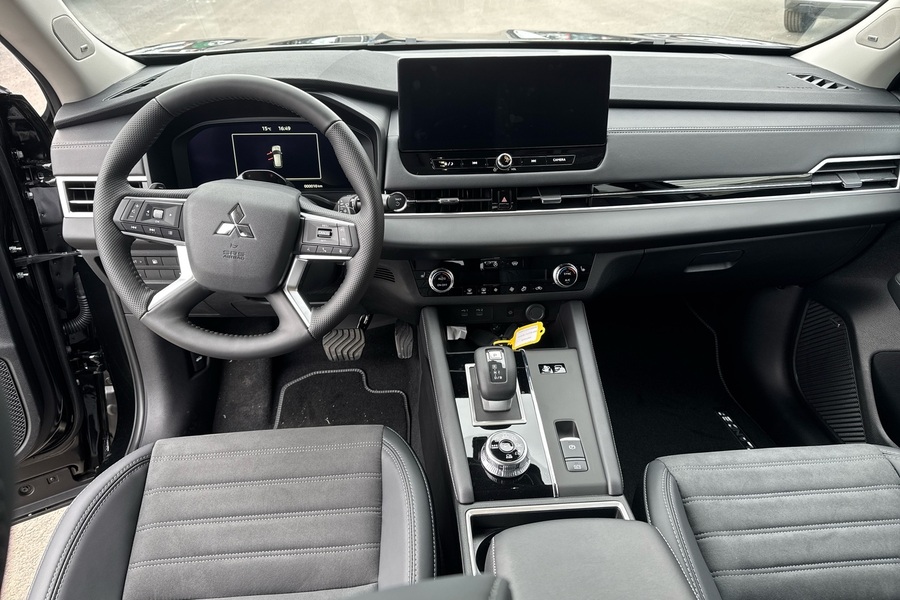 Mitsubishi Outlander vaihtoauto