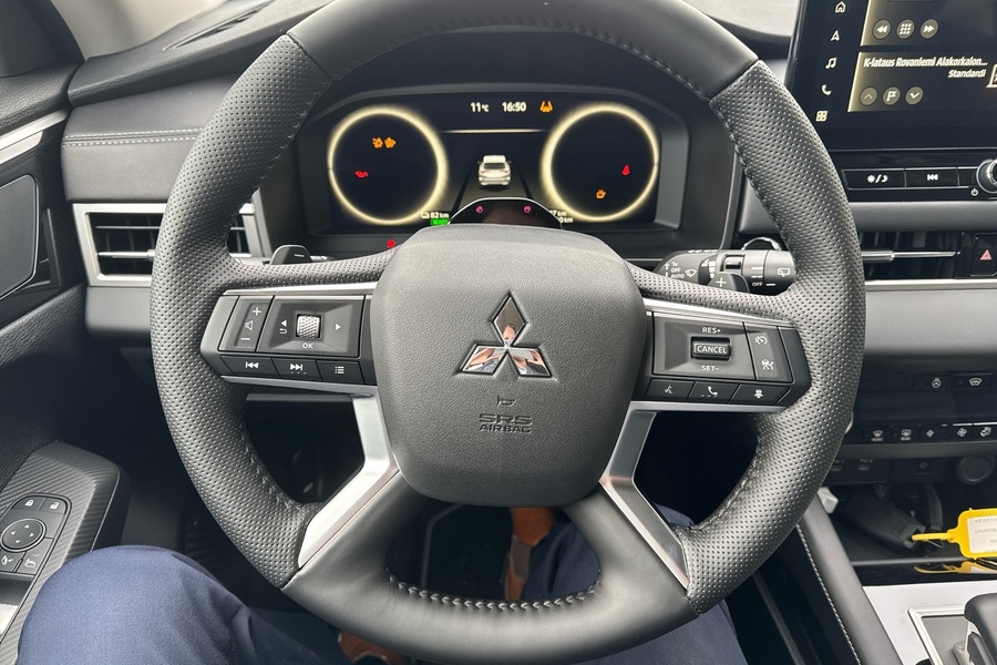 Mitsubishi Outlander vaihtoauto