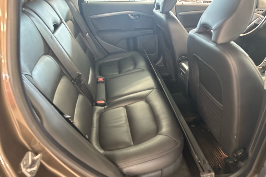 Volvo XC70 vaihtoauto