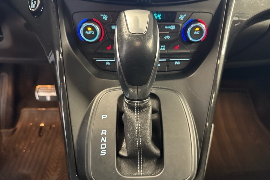 Ford Kuga vaihtoauto