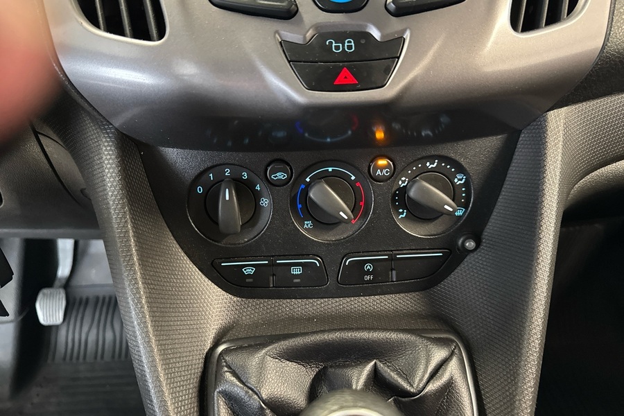 Ford Transit Connect vaihtoauto