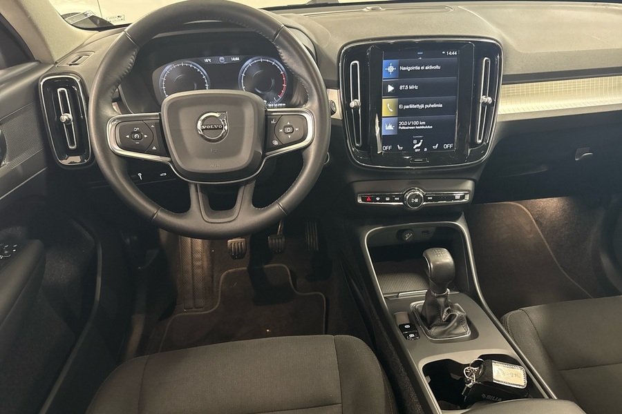 Volvo XC40 vaihtoauto