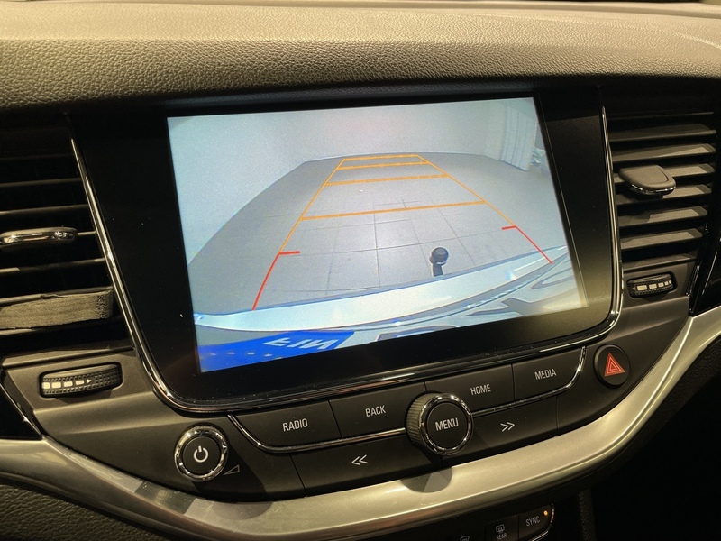 Opel Astra vaihtoauto