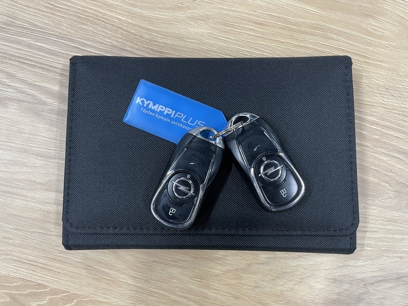 Opel Astra vaihtoauto