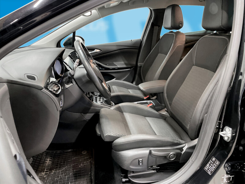 Opel Astra vaihtoauto