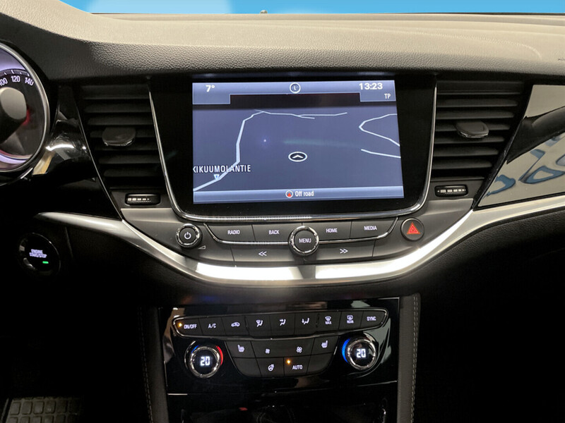 Opel Astra vaihtoauto