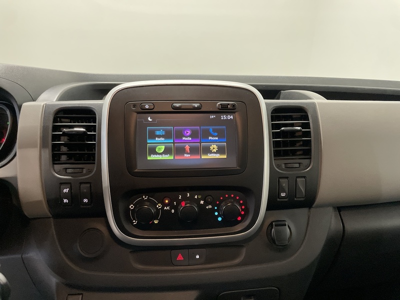 Renault Trafic vaihtoauto