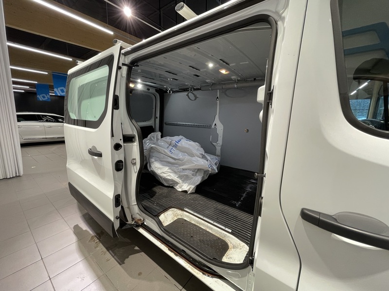 Renault Trafic vaihtoauto