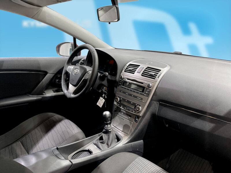 Toyota Avensis vaihtoauto