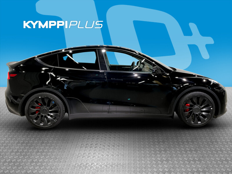 Tesla Model Y vaihtoauto