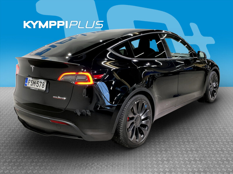Tesla Model Y vaihtoauto