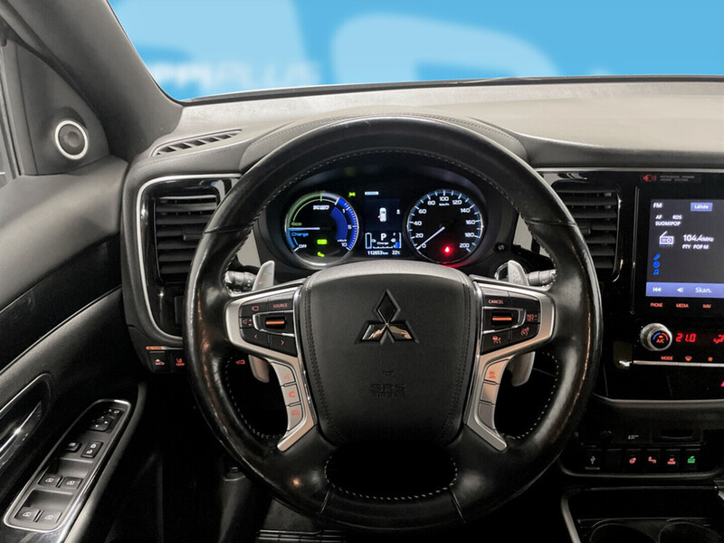 Mitsubishi Outlander PHEV vaihtoauto