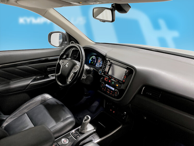 Mitsubishi Outlander PHEV vaihtoauto