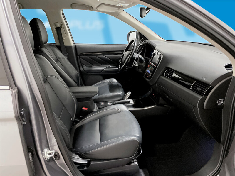 Mitsubishi Outlander PHEV vaihtoauto